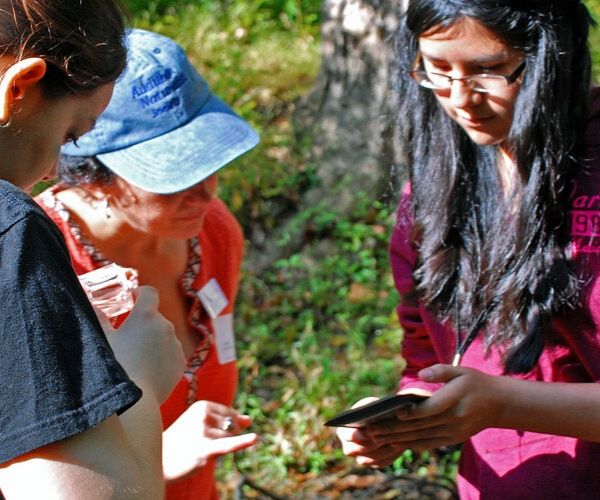 Creek Critters refers to both a nature app and an engagement activity. The free Creek Critters® app is used with groups as a tool for education, community science and outreach. You can also search for critters with family and friends.