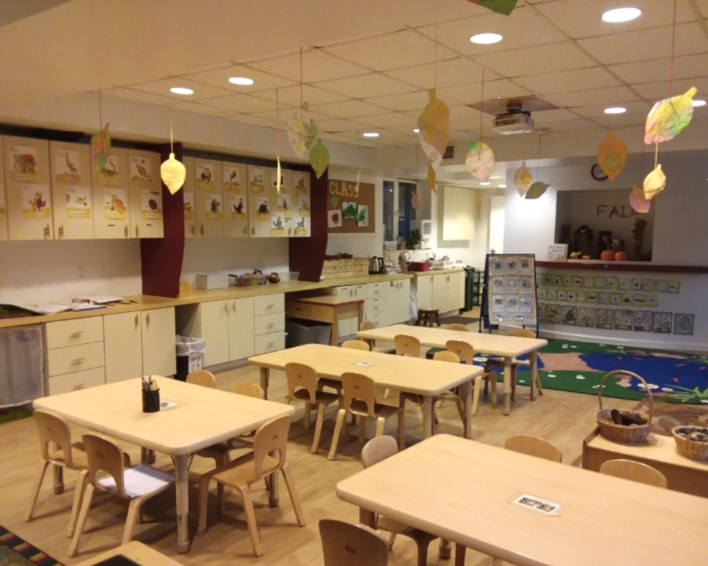 Photo of the Teale Learning Center at Woodend Nature Sanctuary
